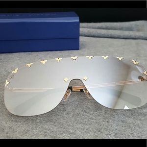 Authentic Louis Vuitton purple Rain limited